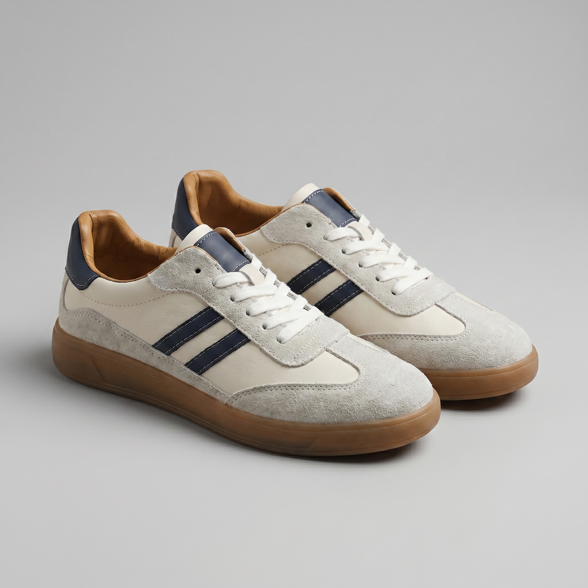 Round Toe Low-Top Sneakers with Contrast Stripes