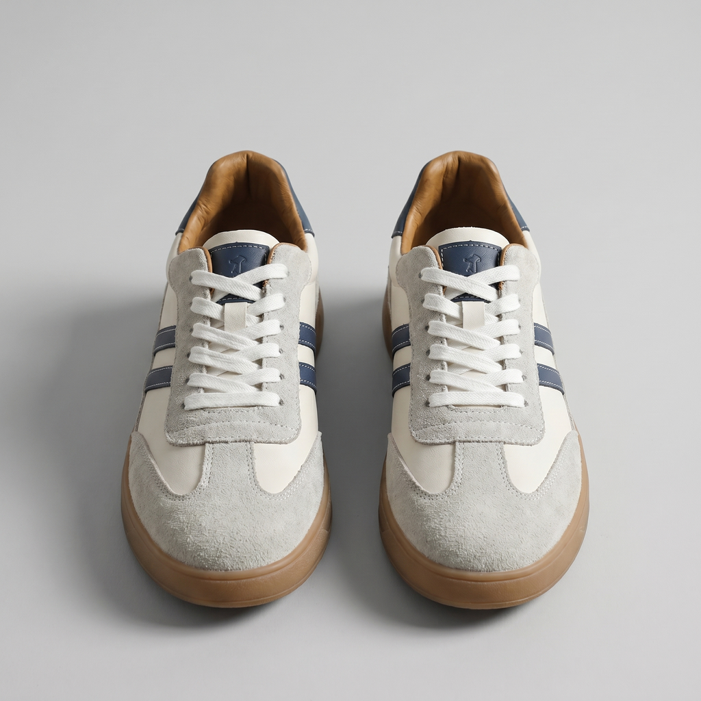 Round Toe Low-Top Sneakers with Contrast Stripes