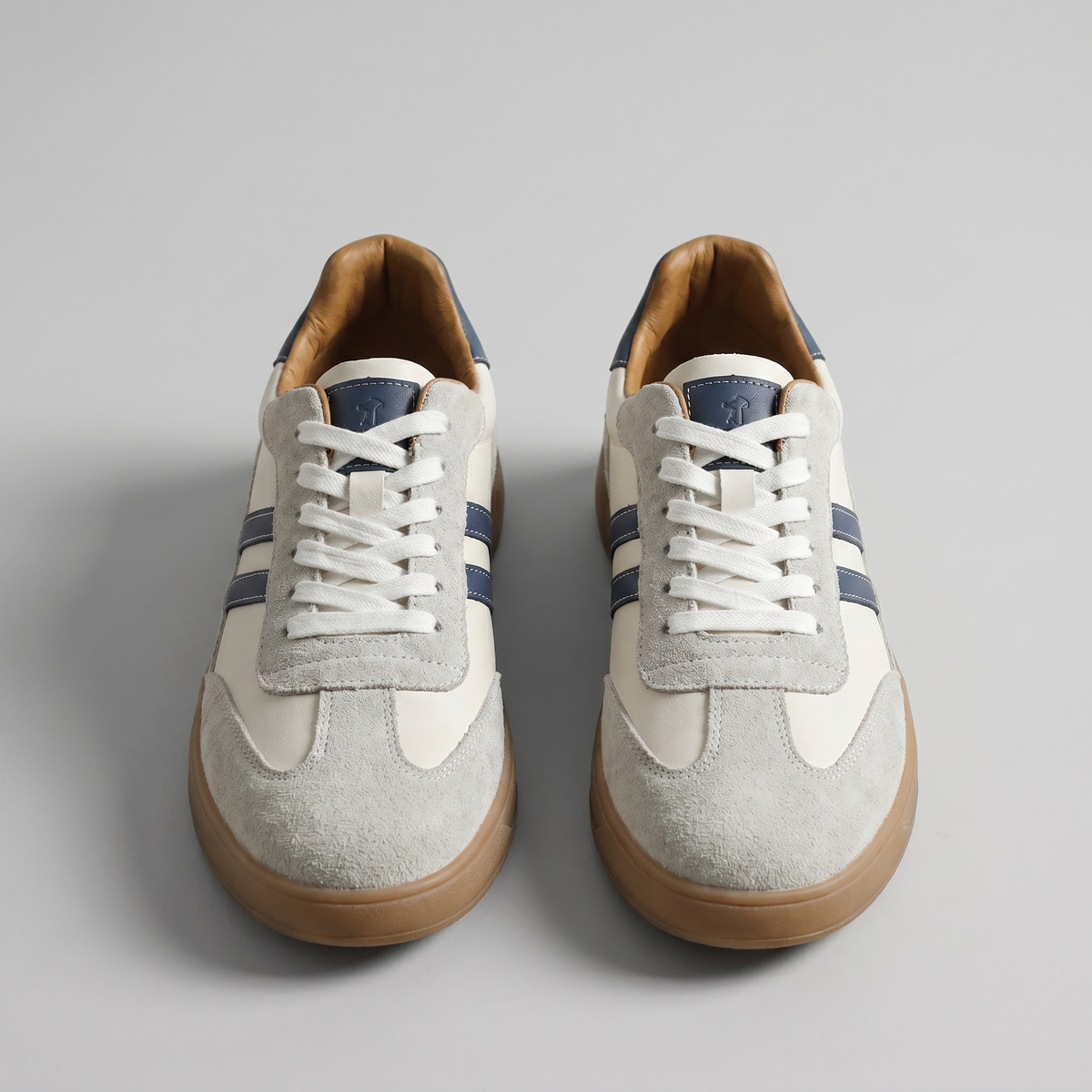 Round Toe Low-Top Sneakers with Contrast Stripes